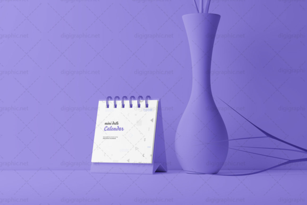 دانلود موکاپ تقویم کوچک رومیزی لایه باز