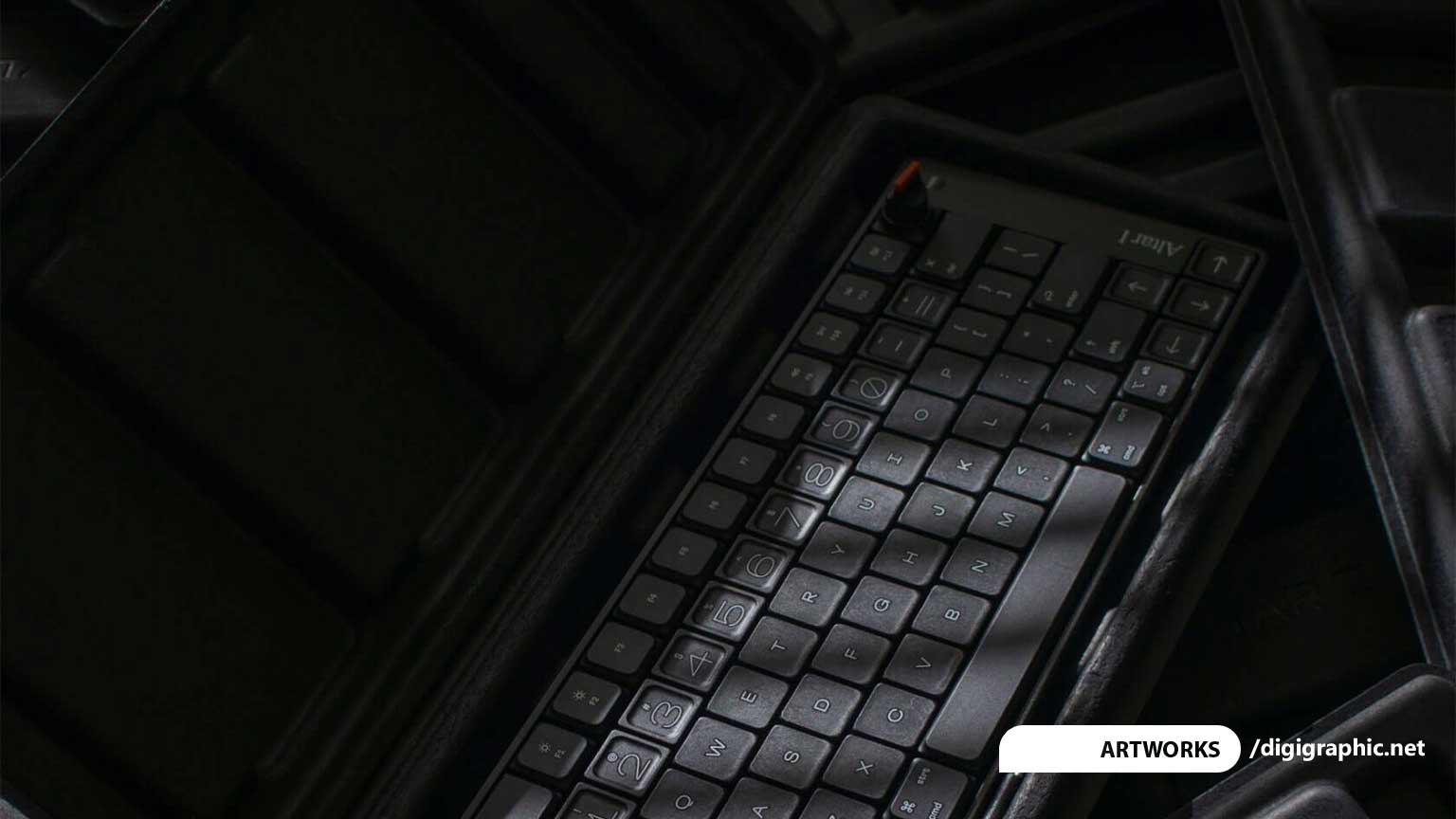 طراحی جدید کیبورد Altar I از Electronic Materials Office